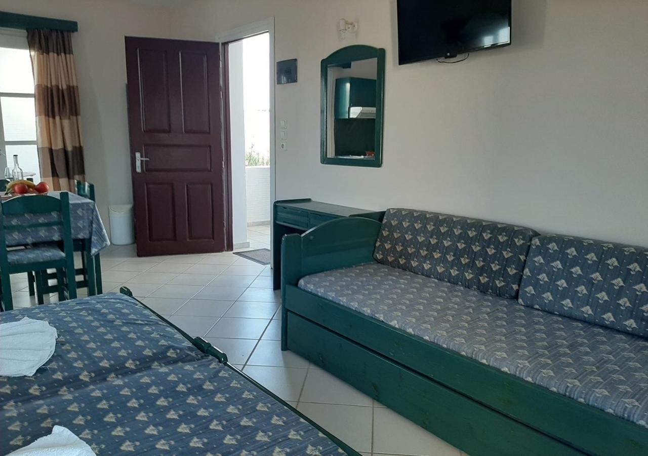 Joanna'S Rooms On The Beach Pláka الغرفة الصورة